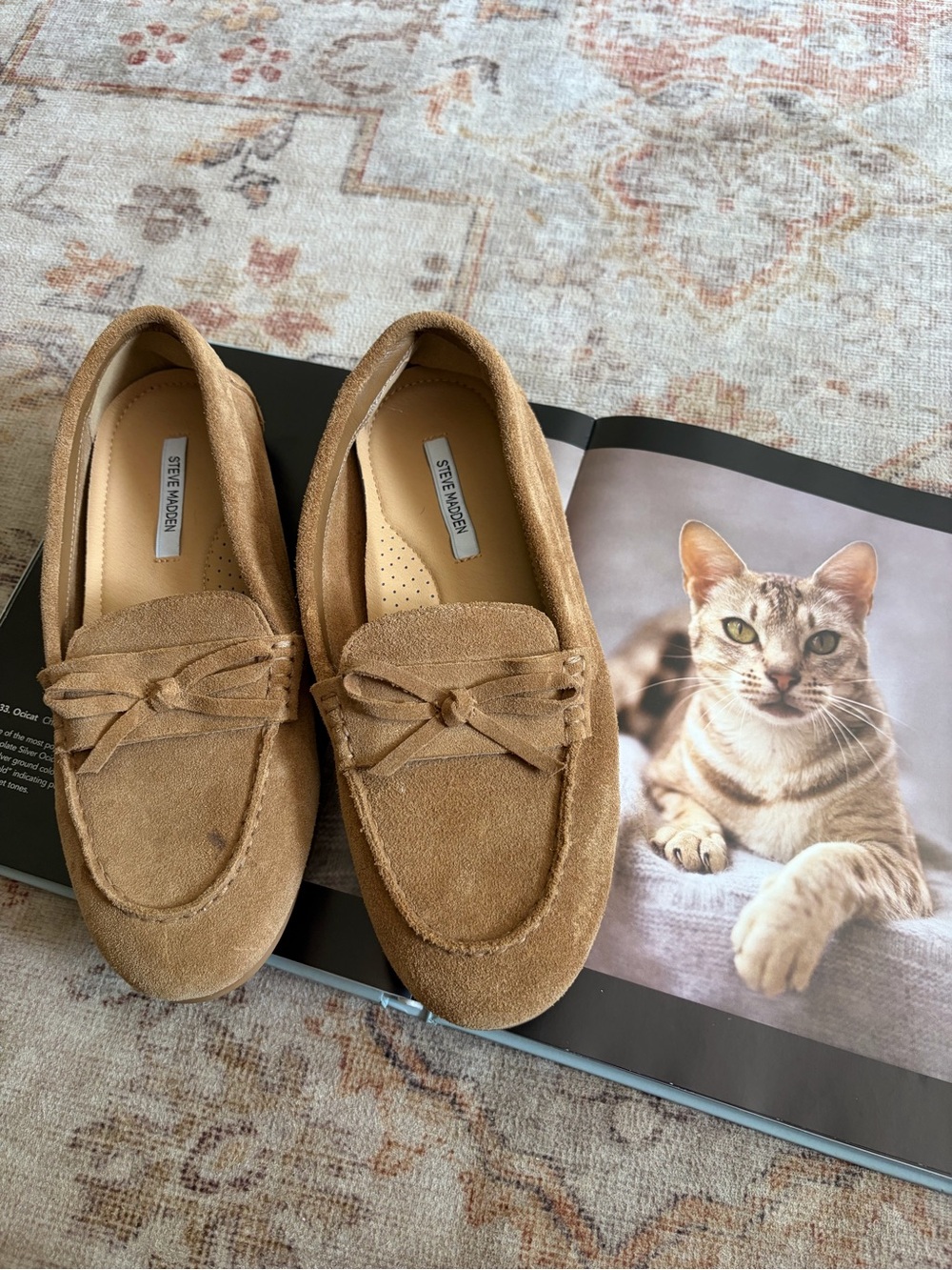 Steve Madden Tan Suede Moccasin Loafers with Tie Accent